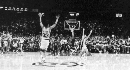 Duke Wins! Duke Wins! What a shot!